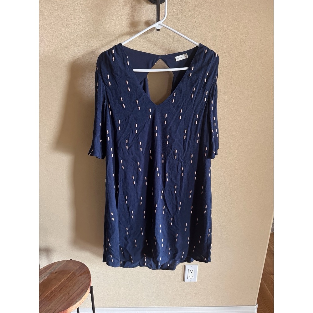 Gentle Fawn. Navy dress with stitched detail. Medium.